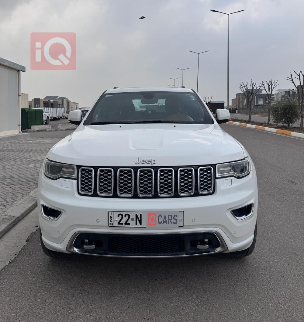 جیپ گراند شیرۆکی